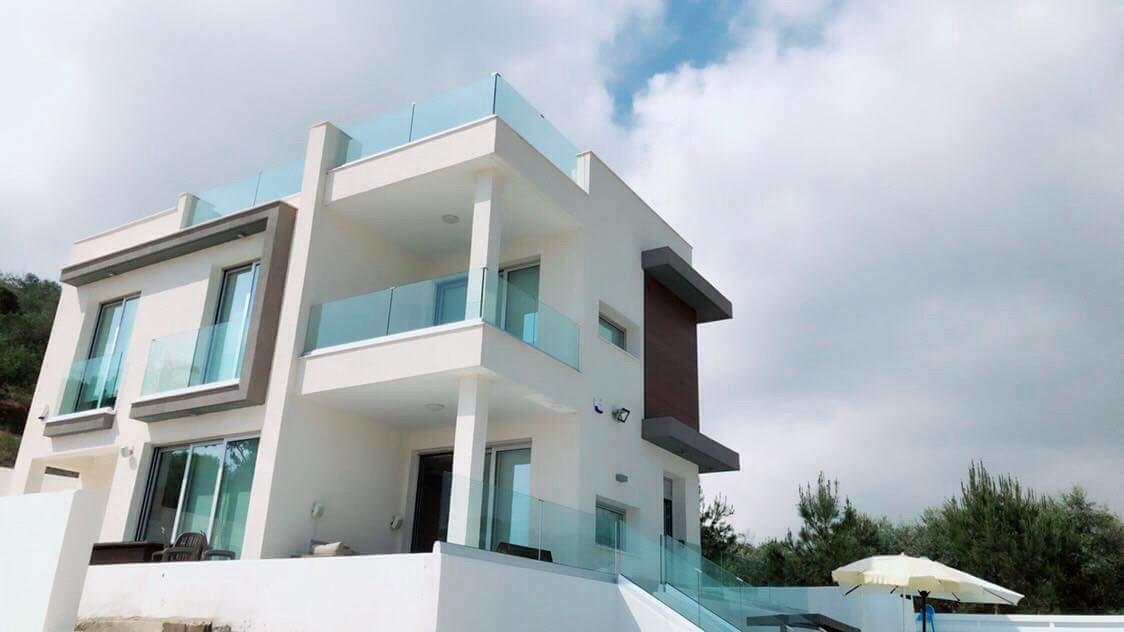 Villa Spathele 파라림니 외부 사진